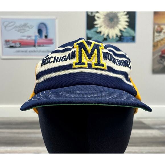 University of Michigan Trucker Hat Cap 80s 3 Stripe Foam Mesh Navy Blue Vintage‎ - Picture 2 of 10
